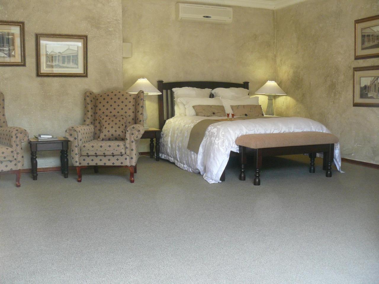 Ancient Emperor Guest Estate Hotel Potchefstroom Room photo